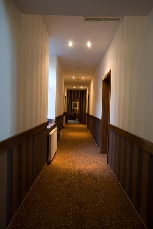 Hotel Gott Braşov Buitenkant foto